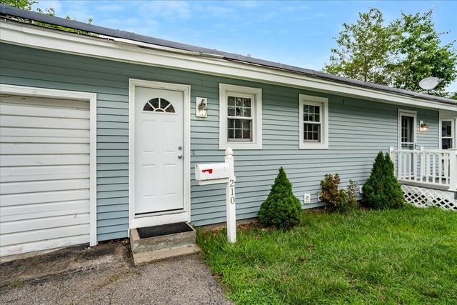 210 Bourne Street, Manchester, NH 03103