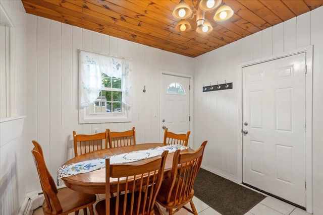 210 Bourne Street, Manchester, NH 03103