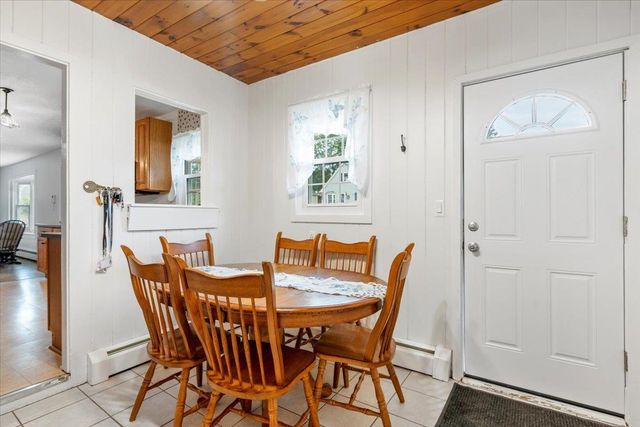 210 Bourne Street, Manchester, NH 03103
