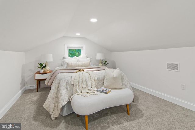 1727 HILYARD RD, Baltimore, MD 21234
