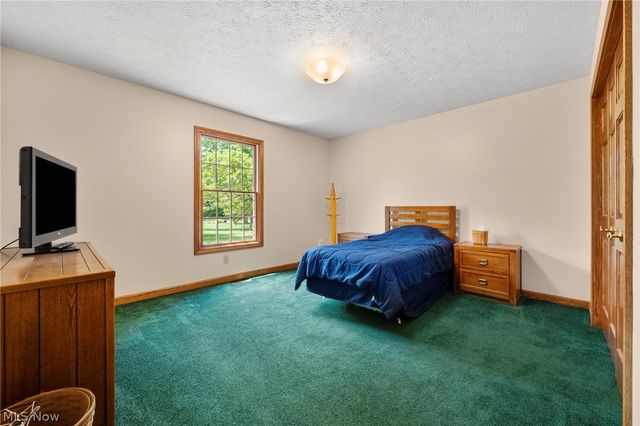 167 Rebecca Lane, Brunswick, OH 44212