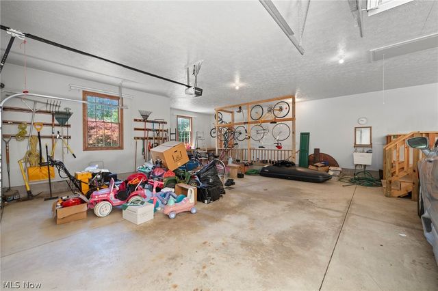 167 Rebecca Lane, Brunswick, OH 44212