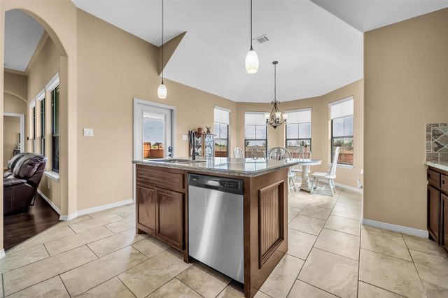 3534 Stonehenge Drive, Montgomery, TX 77356