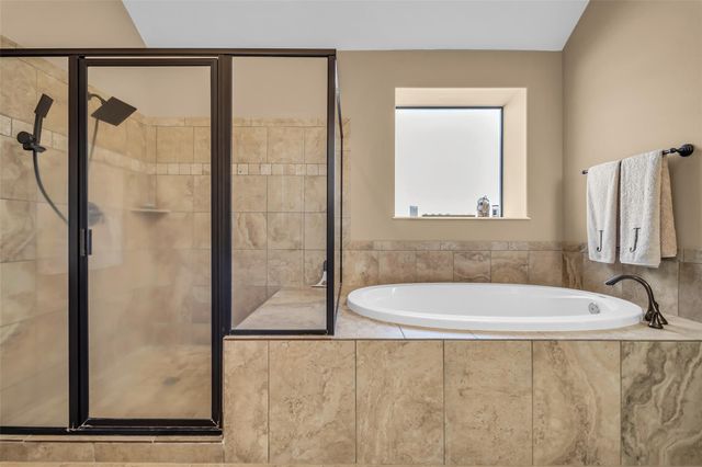 3534 Stonehenge Drive, Montgomery, TX 77356