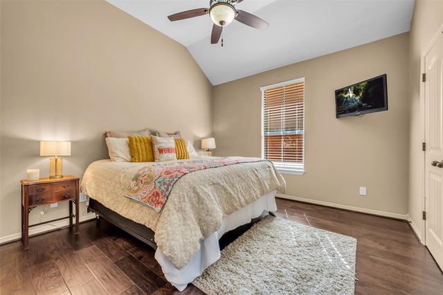 3534 Stonehenge Drive, Montgomery, TX 77356