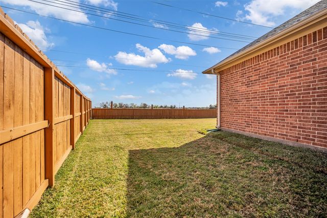 3534 Stonehenge Drive, Montgomery, TX 77356