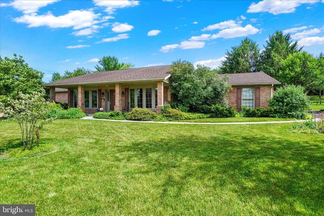 3558 CIMMERON RD, York, PA 17402