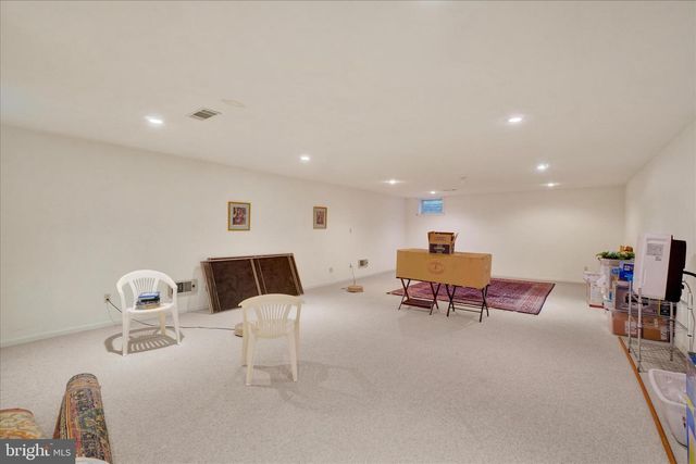 3558 CIMMERON RD, York, PA 17402