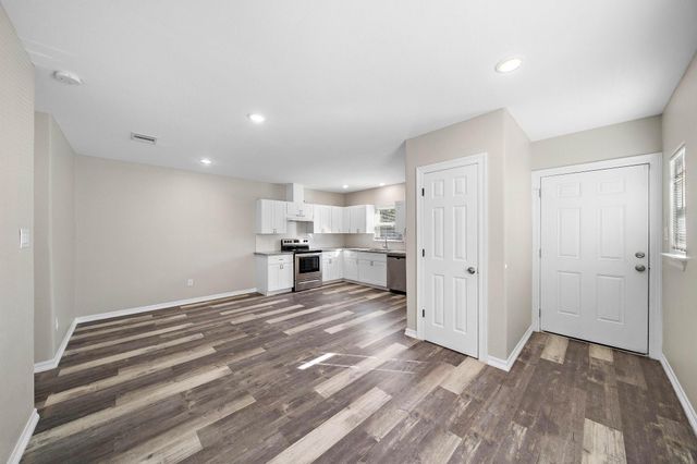 9118 Sandra Street A and B, Houston, TX 77016