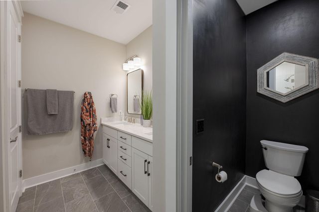 7212 Mossy Creek Lane, Hanahan, SC 29410