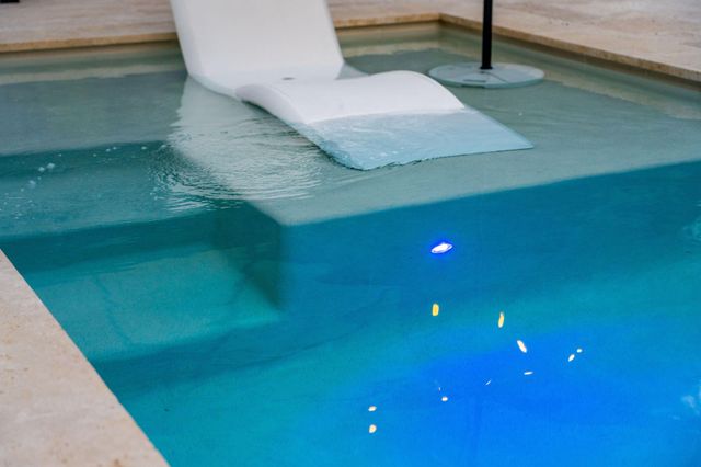 7212 Mossy Creek Lane, Hanahan, SC 29410