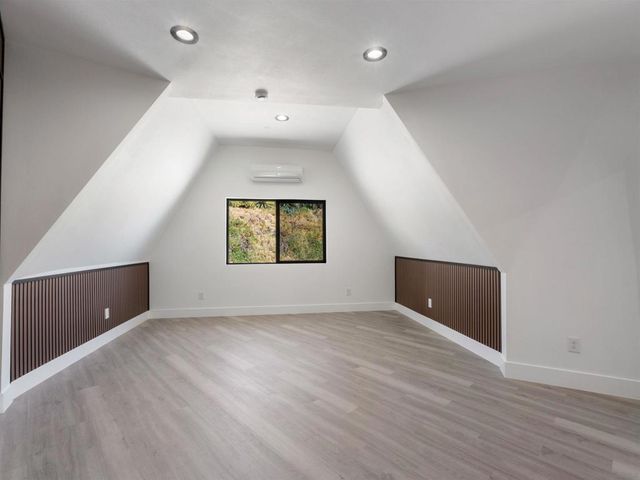 6937 Madrone, San Diego, CA 92114