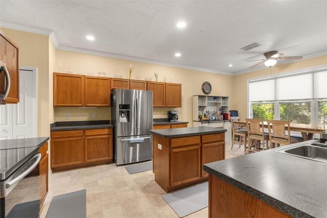 211 HUNT STREET, Clermont, FL 34711
