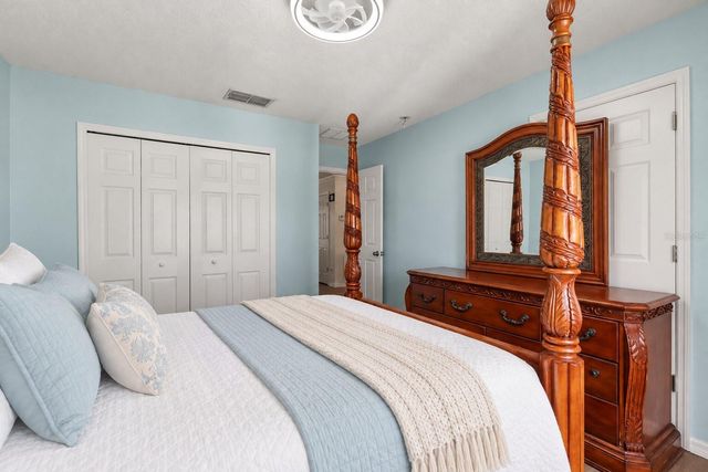 211 HUNT STREET, Clermont, FL 34711