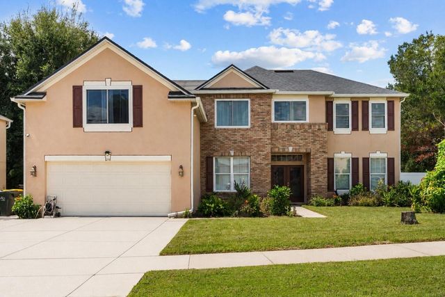 211 HUNT STREET, Clermont, FL 34711