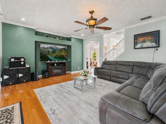 211 HUNT STREET, Clermont, FL 34711