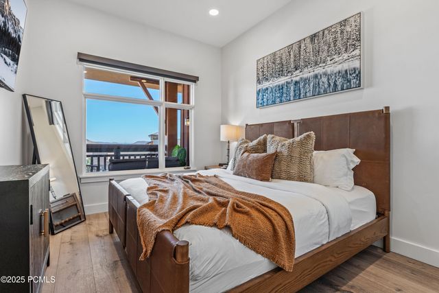 3720 N Sundial Court B517, Park City, UT 84098