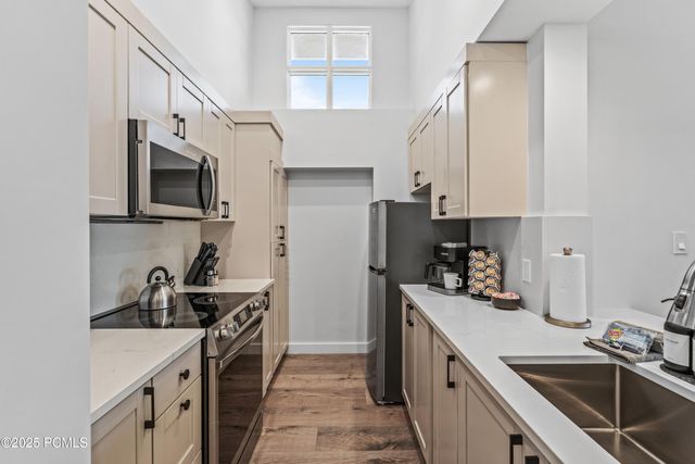 3720 N Sundial Court B517, Park City, UT 84098