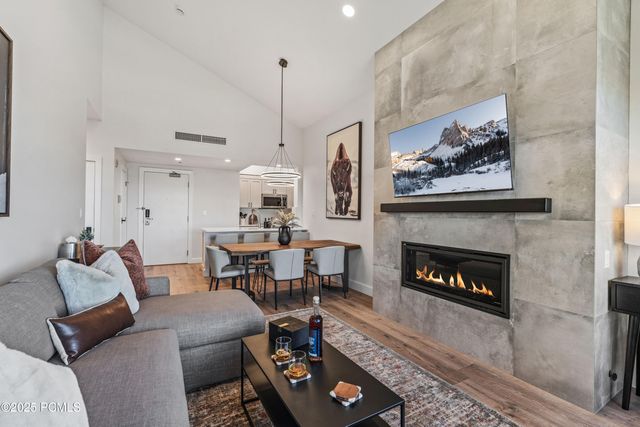 3720 N Sundial Court B517, Park City, UT 84098