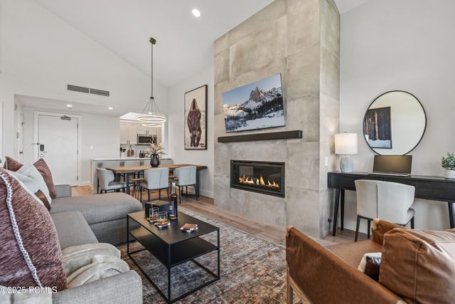 3720 N Sundial Court B517, Park City, UT 84098