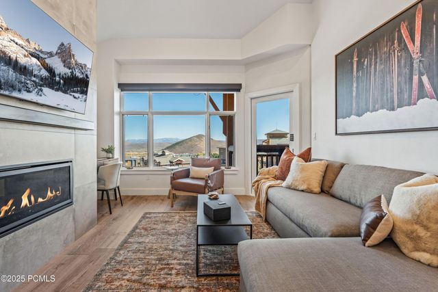 3720 N Sundial Court B517, Park City, UT 84098