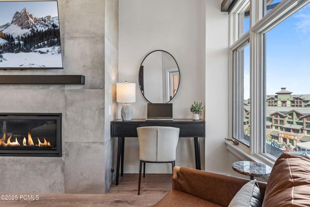 3720 N Sundial Court B517, Park City, UT 84098