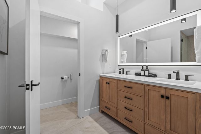 3720 N Sundial Court B517, Park City, UT 84098