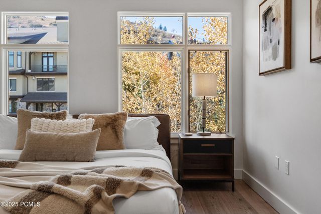 3720 N Sundial Court B517, Park City, UT 84098