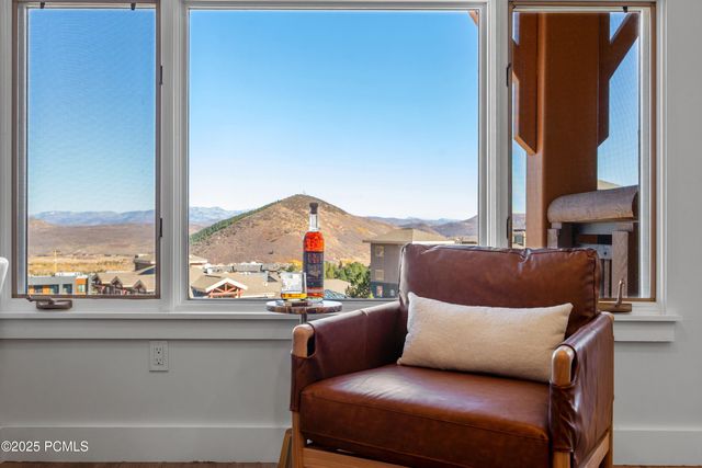 3720 N Sundial Court B517, Park City, UT 84098