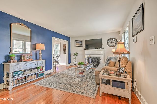 2204 Cypress Street, Kingsport, TN 37664