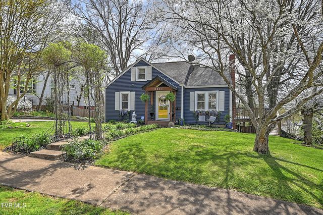 2204 Cypress Street, Kingsport, TN 37664