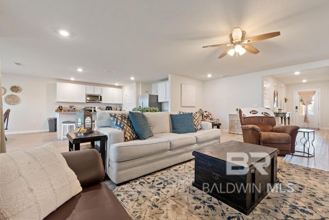 24195 Ringneck Loop, Elberta, AL 36530