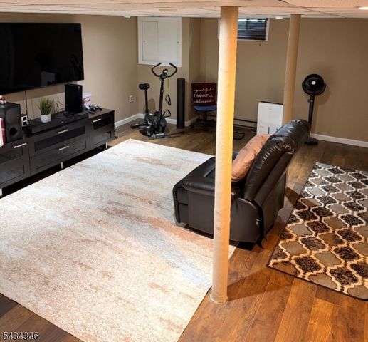1578 Broad St, Bloomfield Twp., NJ 07003