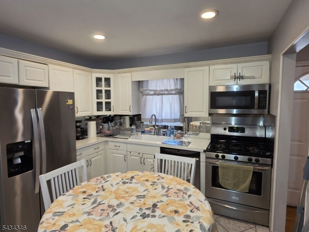 1578 Broad St, Bloomfield Twp., NJ 07003 — photo 3
