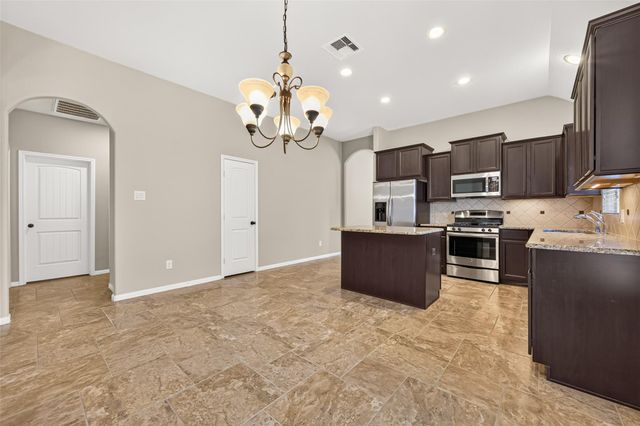 7471 Durango Creek Drive, Magnolia, TX 77354