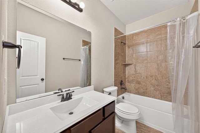 7471 Durango Creek Drive, Magnolia, TX 77354