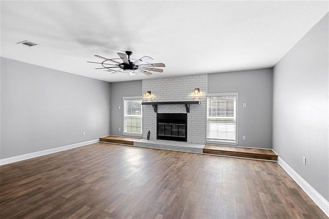 4023 Brentwood St Street, Lake Charles, LA 70607