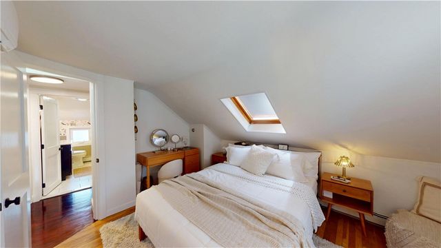 32 South Fair Street, Warwick, RI 02888