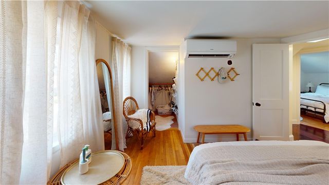 32 South Fair Street, Warwick, RI 02888