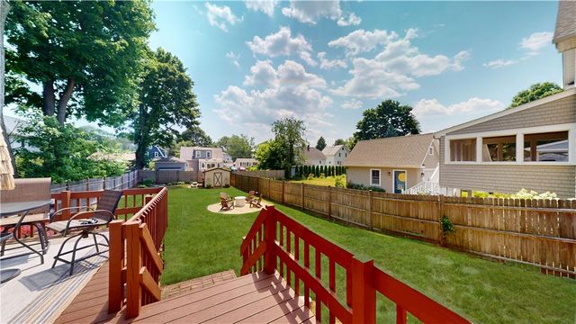 32 South Fair Street, Warwick, RI 02888