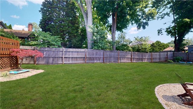32 South Fair Street, Warwick, RI 02888