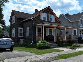 32 South Fair Street, Warwick, RI 02888