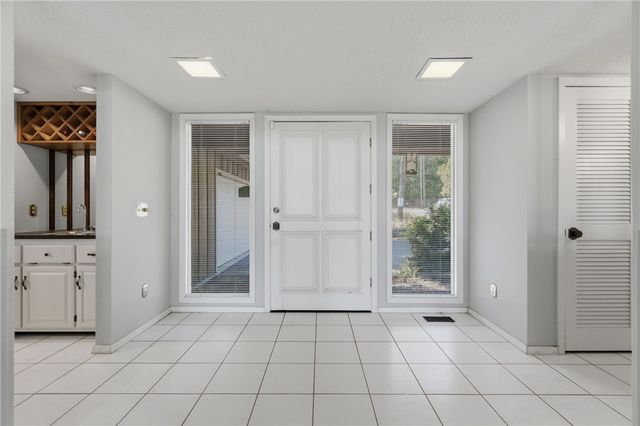 6 Nottingham Circle, Bella Vista, AR 72715