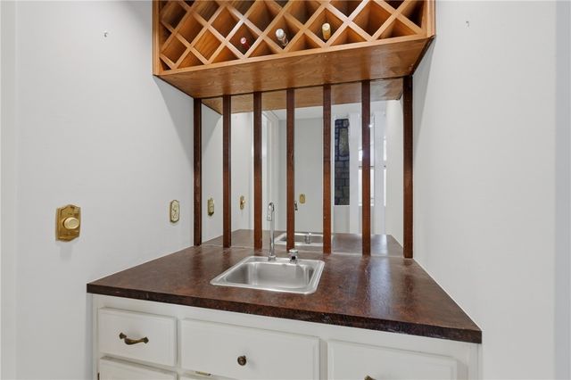 6 Nottingham Circle, Bella Vista, AR 72715
