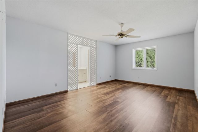 6 Nottingham Circle, Bella Vista, AR 72715