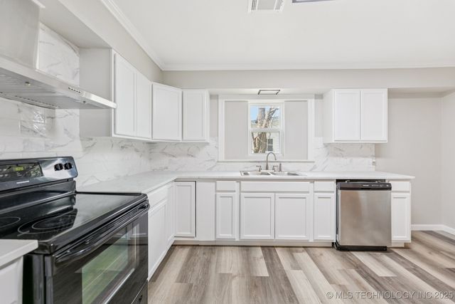 1224 N Rosedale Avenue, Tulsa, OK 74127