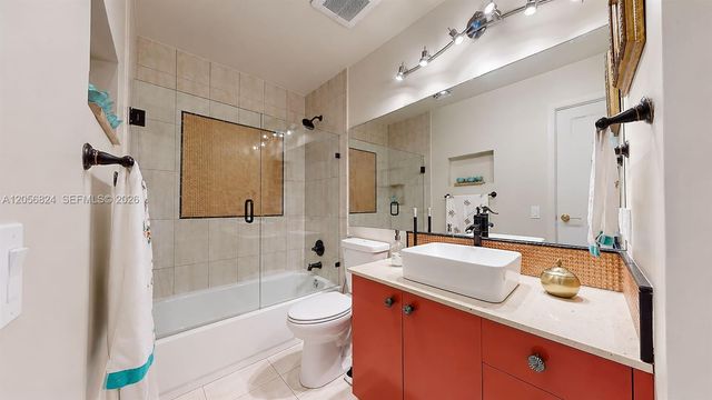 635 NW 97th Place, Miami, FL 33172
