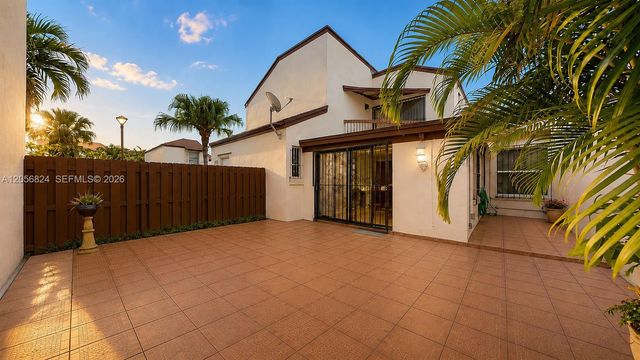 635 NW 97th Place, Miami, FL 33172