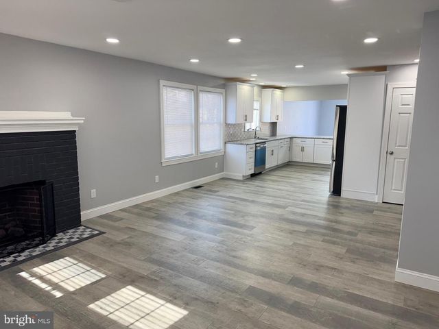 109 PAOLI PIKE, Paoli, PA 19301