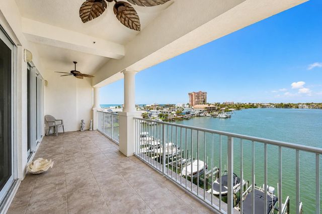 17717 GULF BOULEVARD 504, St Petersburg, FL 33708